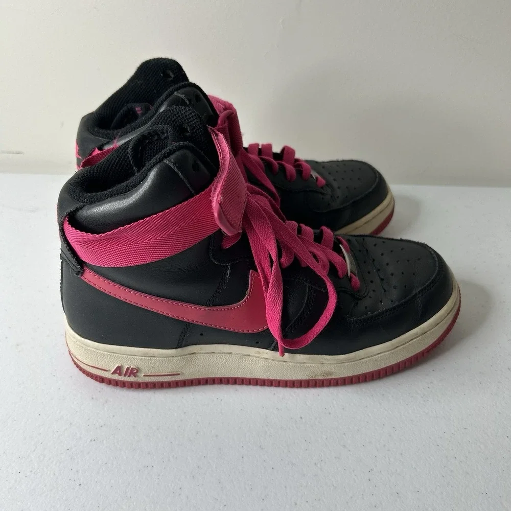 Nike elevate your